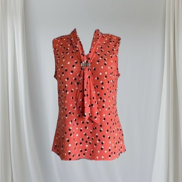 FREE 🆕Adrienne Vittadini  Sleeveless Top - Picture 5 of 14